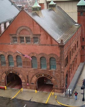 Boston's Ladder 15 and Engine 33