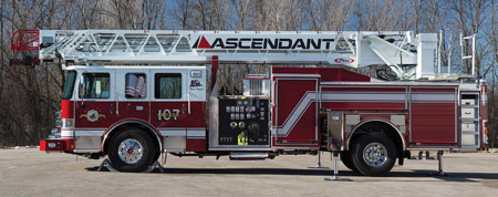 3 This Ascendant single-axle aerial is a typical stock unit that Pierce uses to demonstrate this new product. Pierce’s Web site has an extensive listing of various types of commercial and custom apparatus. (Photo courtesy of Pierce Manufacturing.)