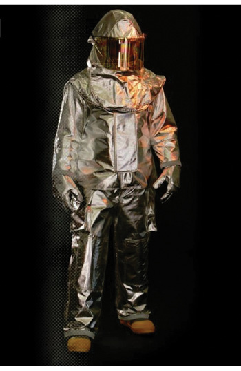 The Vector Lite series of proximity gear made by Veridian has a shorter style coat and higher waist pant than its Vector model.