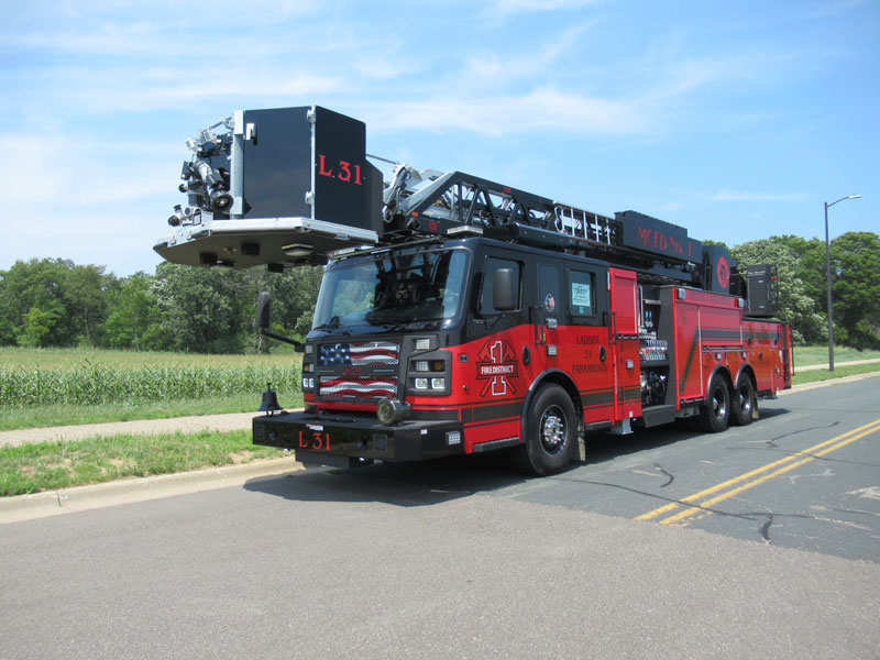 Marion County Fire District No. 1 Holds Push-In for Two New Apparatus