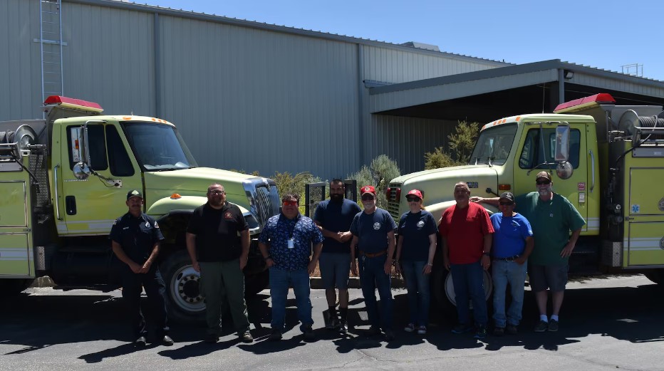 Oasis Volunteer Fire Department and Eagle Fire Department, cooperators who play important roles in combatting wildland fires in Idaho, each received one Type 4 wildland engine that can hold over 800 gallons of water and is equipped with their own pump systems. (Source: BLM)