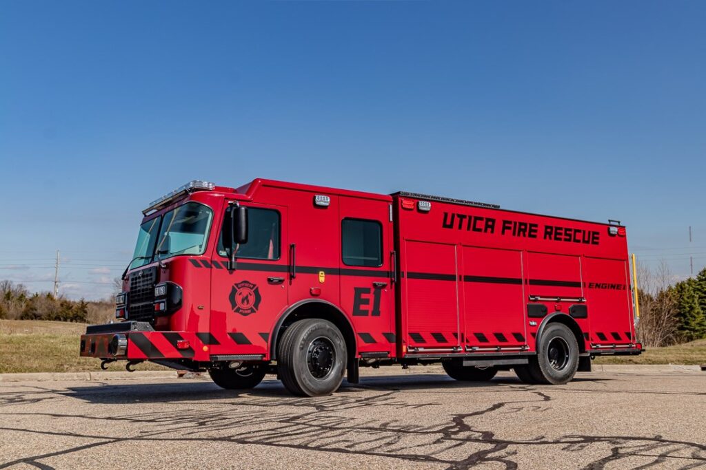 Utica (MI) FD Gets Rescue-Pumper with 1K-Gallon Tank from Spencer