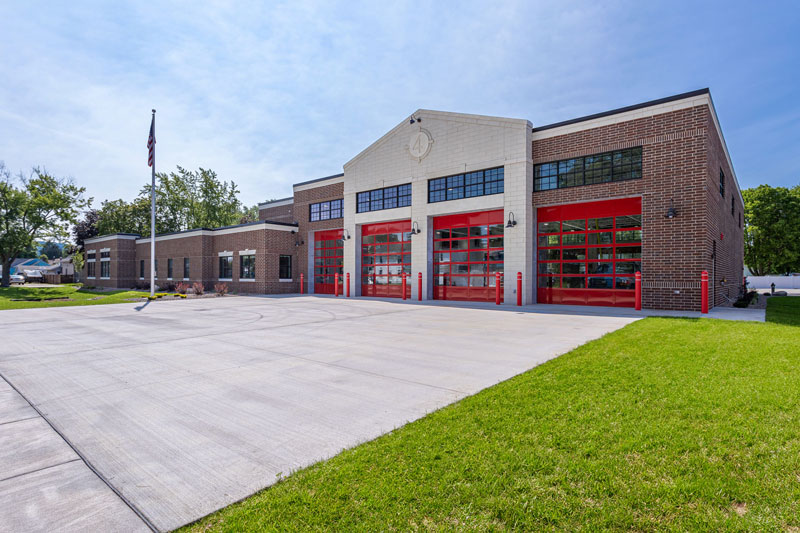 Wendel designed and built fire station 4 with four double-deep drive-through apparatus bays for La Crosse (WI) Fire Department. (Photos courtesy of Wendel)