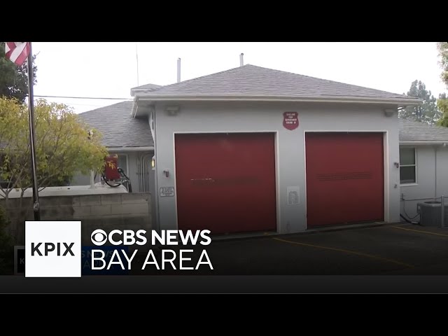 Oakland (CA) closes two fire stations